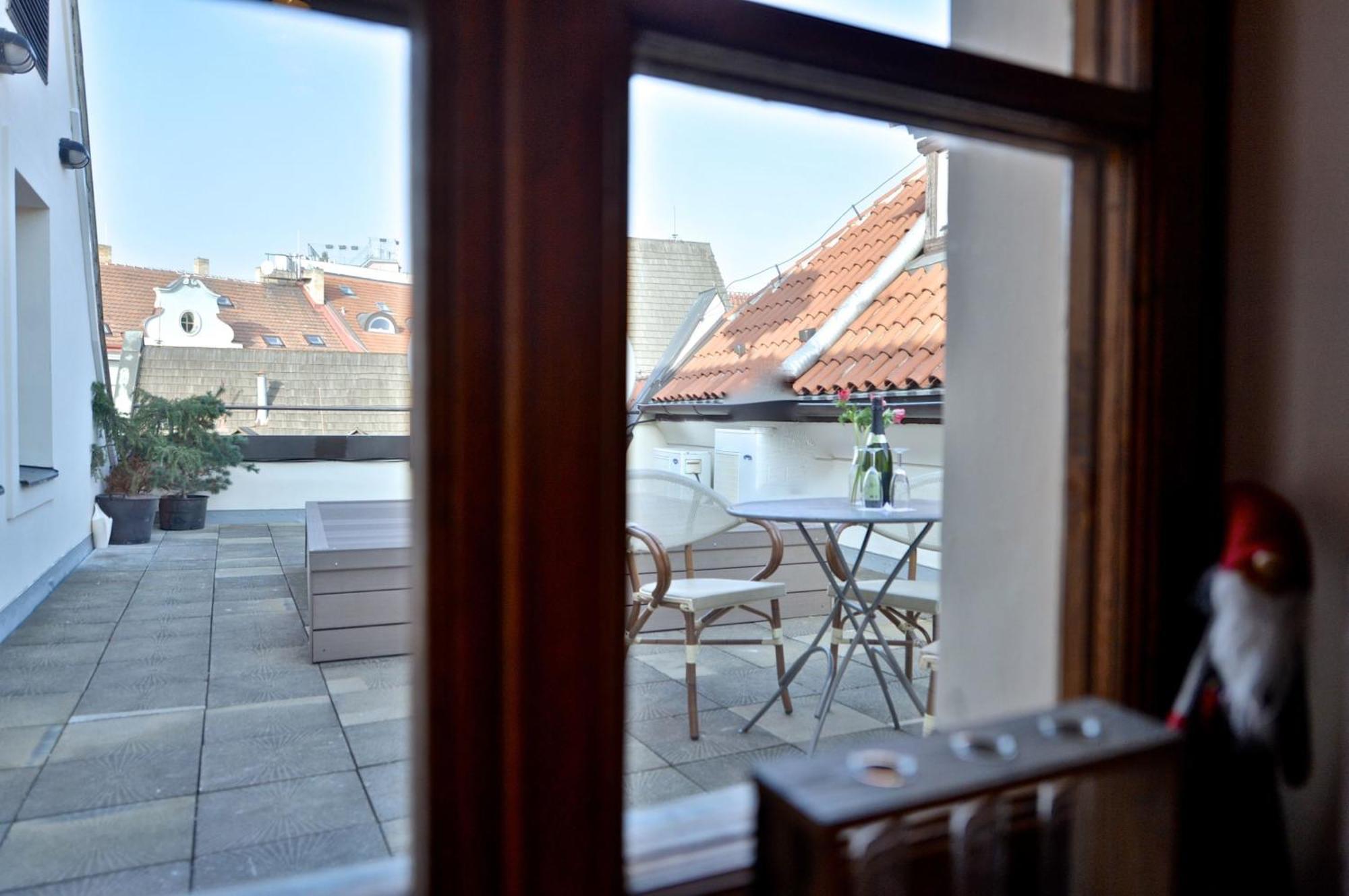 Old Town Boutique Apartments Prága Szoba fotó