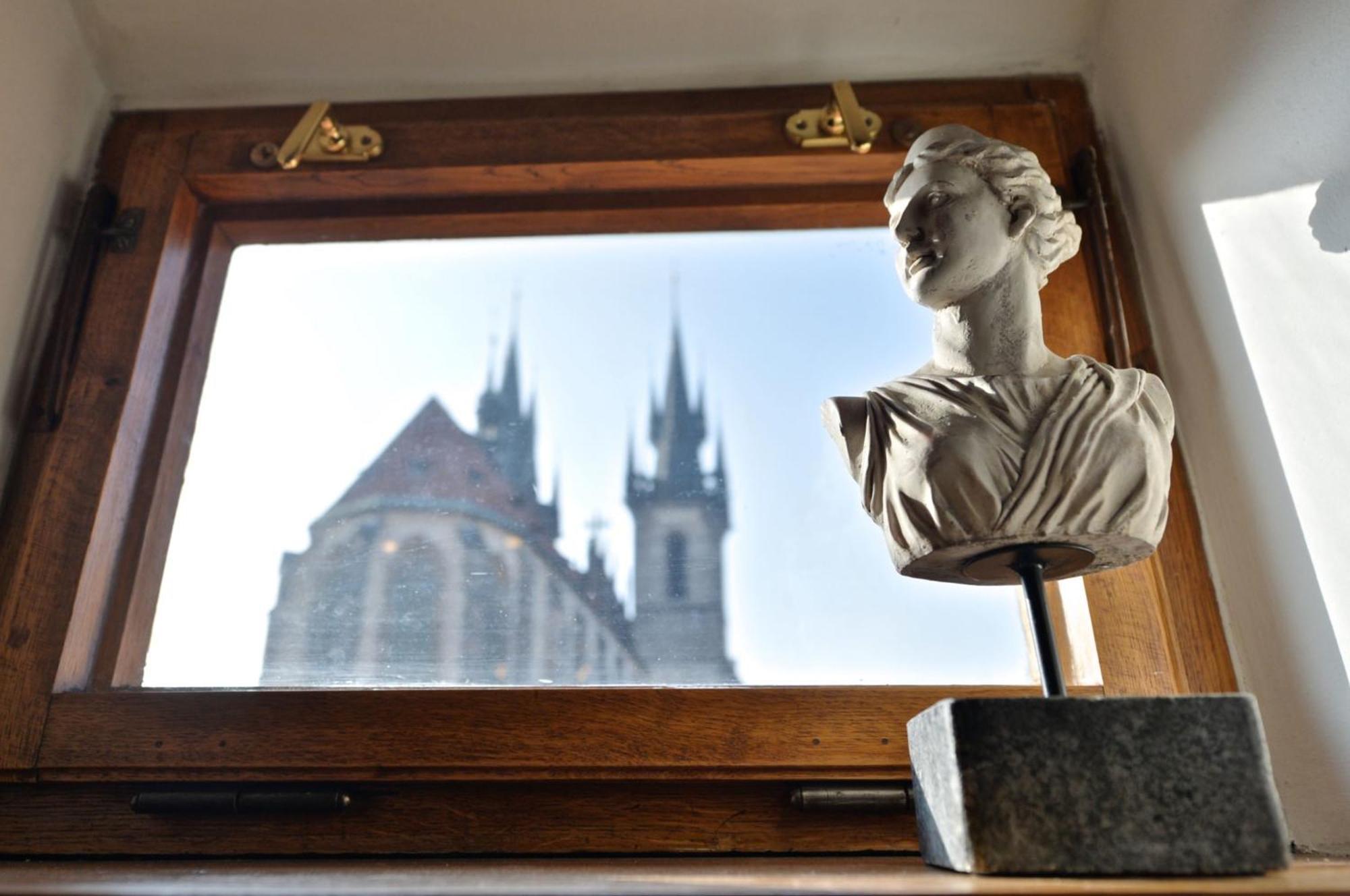 Old Town Boutique Apartments Prága Szoba fotó